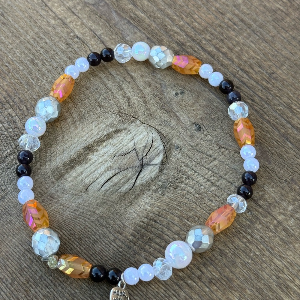 Elegant Multicolor Beaded Bracelet